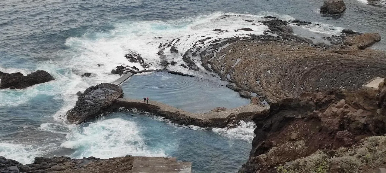 Casita Pajero En El Pozo De Las Calcosas, El Hierro